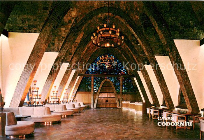 Sant Sadurni d Anoia Cavas Codorniu Sala de recepción Puig y Cadafalch Monumento
