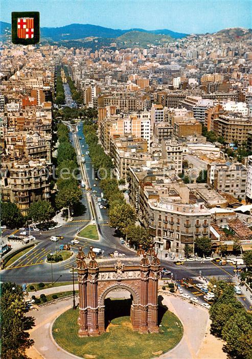 Barcelona Cataluna Arco del Triunfo y Paseo San Juan vista aérea