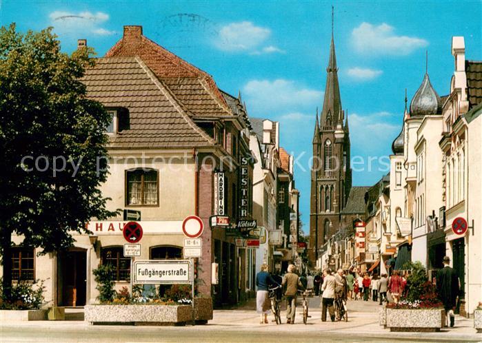 Kevelaer Hauptstrasse Fussgaengerzone Innenstadt Kirche