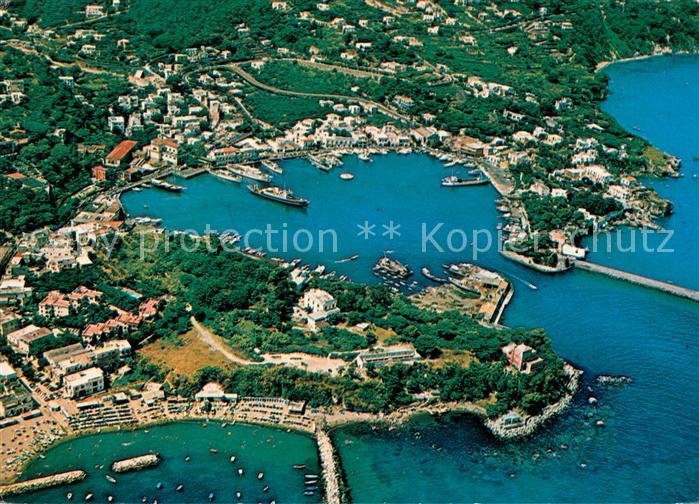 Ischia Hafen Fliegeraufnahme