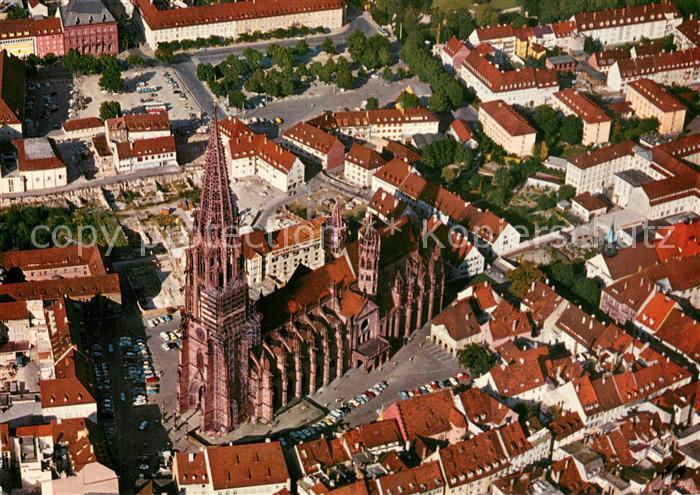 Freiburg Breisgau Fliegeraufnahme mit Muenster