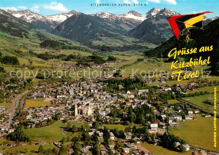 Kitzbuehel Tirol Fliegeraufnahme mit Pfarrkirche St Andreas und Kitzbueheler Alp