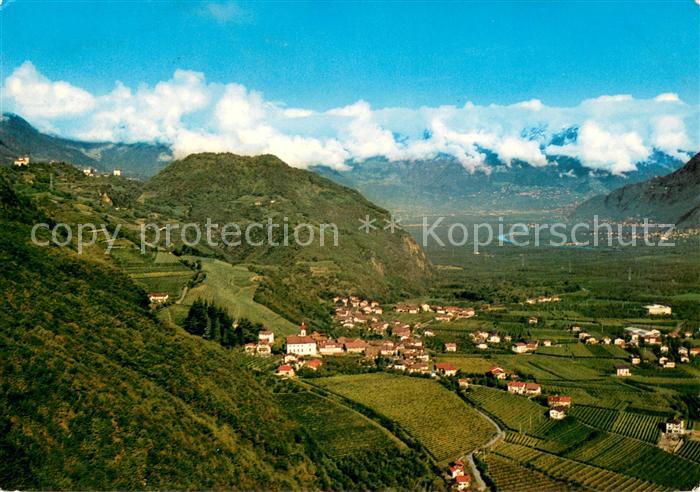Nals Bozen im Etschtal Fliegeraufnahme