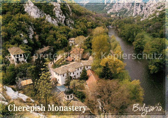 Bulgarien Bulgaria Iskar River and Cherepish Monastery