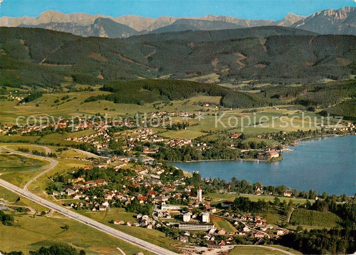 Seewalchen Attersee Ferienort Strandbad Hoellengebirge Fliegeraufnahme