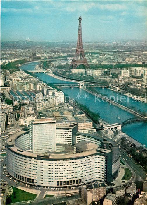 Paris Maison de l'O.R.T.F. Architecte Henri Bernard la Seine et la Tour Eiffel v