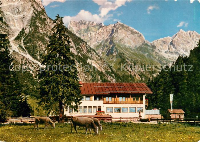 Oberstdorf Berggasthof Oytalhaus mit Schneck Himmelhorn und Grossem Wilden Allga