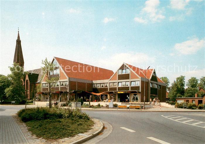 Isenbuettel Ortsmotiv mit Kirche Hauptstrasse