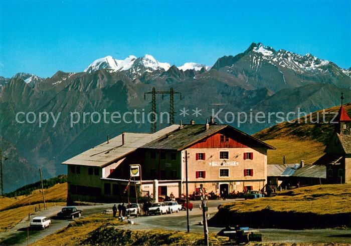 Sterzing Suedtirol Rifugio Passo Giovo verso Alpi Aurine Jaufenpass gegen Ziller