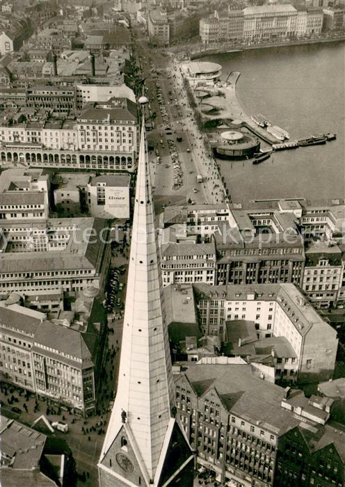 HAMBURG CITY Fliegeraufnahme mit Jungfernstieg Alsterpavillon und Petrikirchtur