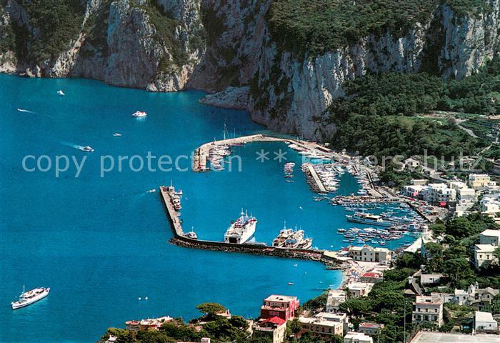 Capri Marina Grande Fliegeraufnahme