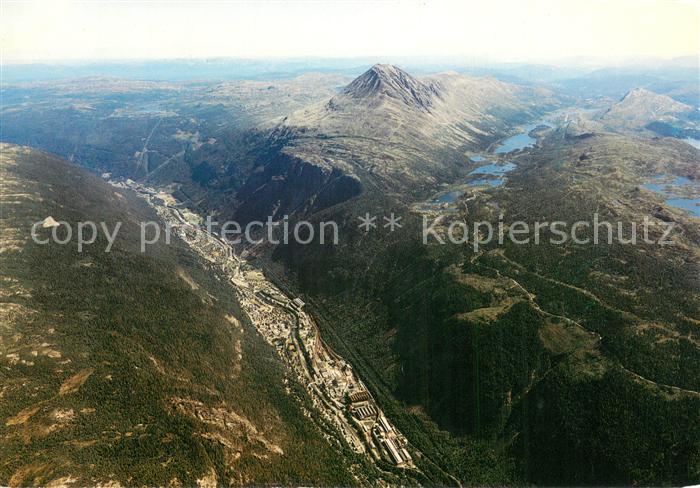 Rjukan med Gaustatoppen Fliegeraufnahme