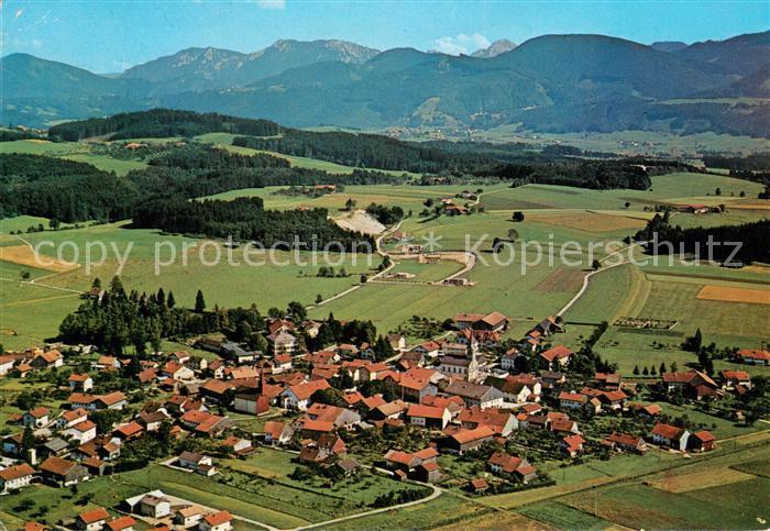 Grabenstaett Chiemsee Fliegeraufnahme