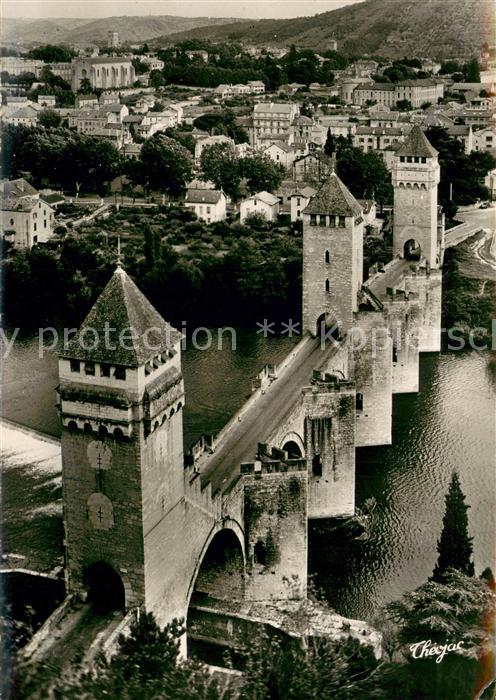 Cahors en Quercy Le Pont Valentre Vue aerienne