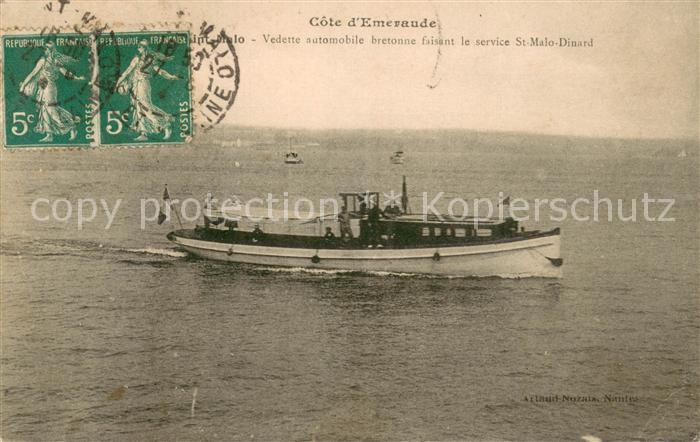 Saint-Malo 35 Vedette automobile bretonne faisant le service St Malo Dinard