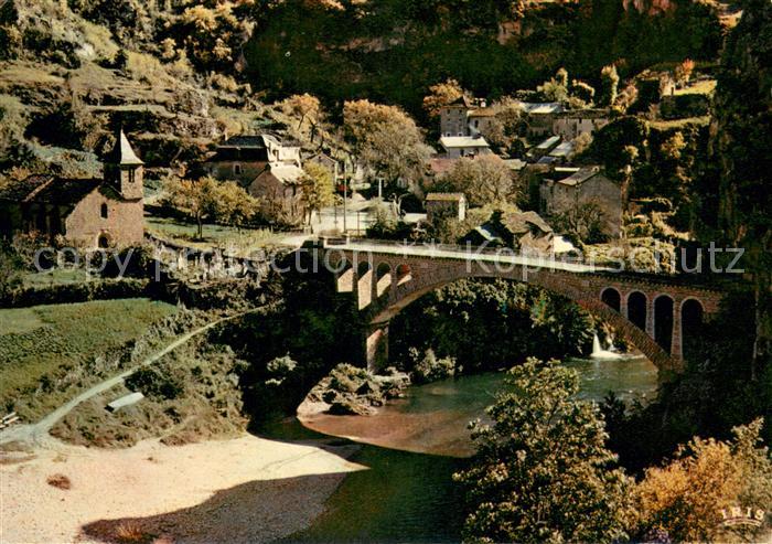 Saint-Chely-du-Tarn Le pont de Saint Chely
