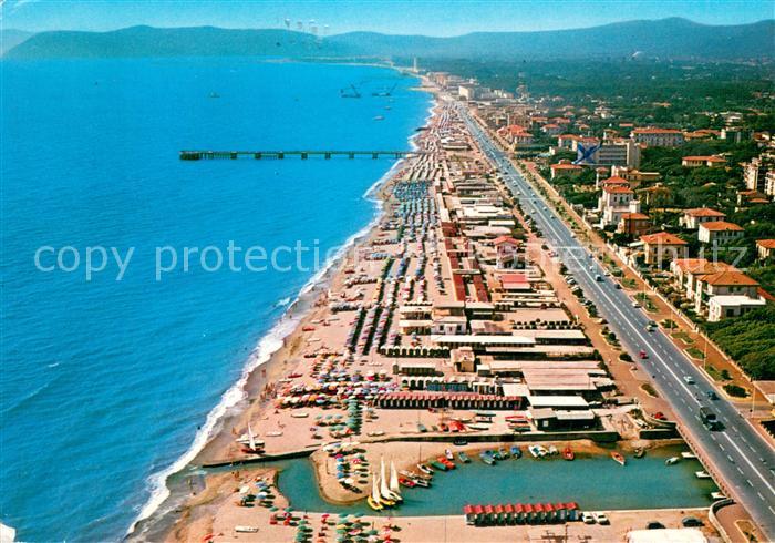 Marina di Massa Fliegeraufnahme