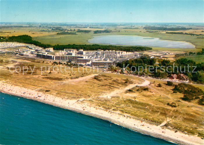 Weissenhaeuser Strand Das neue Feriendorf ohne Hochhaeuser in der Hohwachter Buc