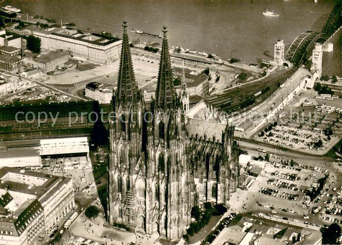Koeln Rhein Dom Fliegeraufnahme