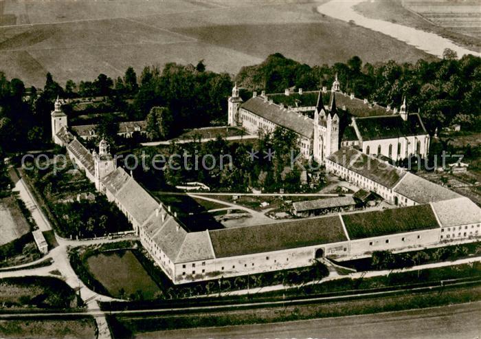 Corvey Schloss und ehem Reichsabtei Corvey Fliegeraufnahme