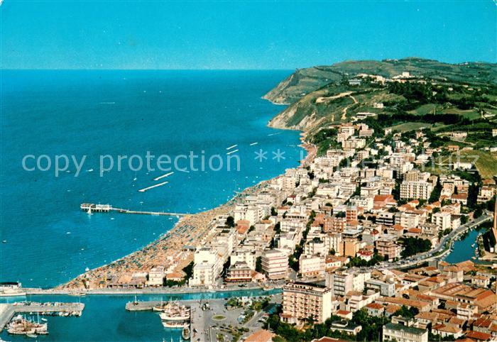Gabicce Mare Fliegeraufnahme mit Strand