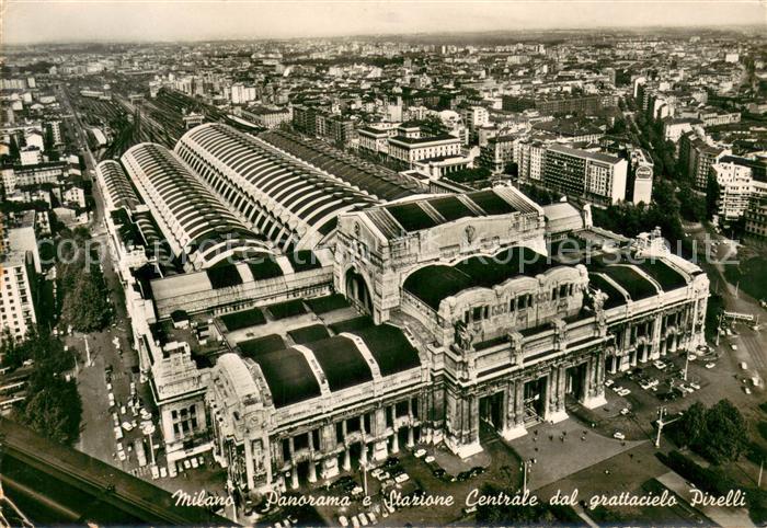Milano Panorama e Stazione Centrale dal grattacielo Pirelli