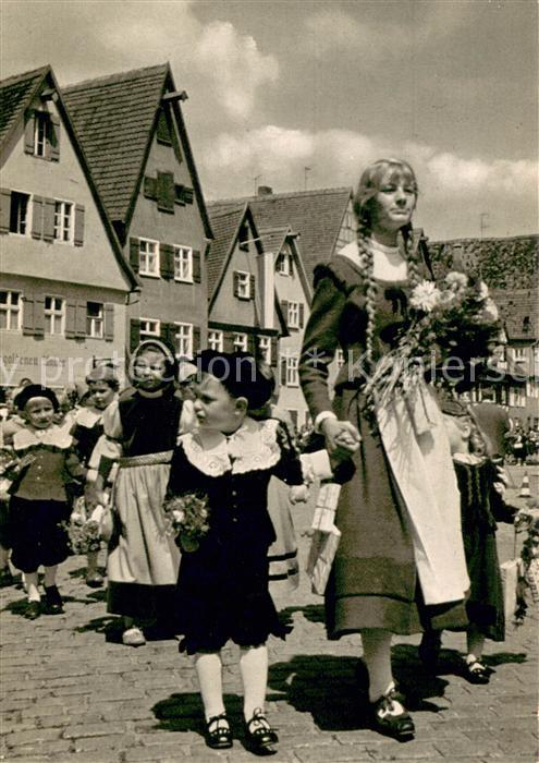 Dinkelsbuehl 1000jaehrige Stadt Kinderlore Trachten