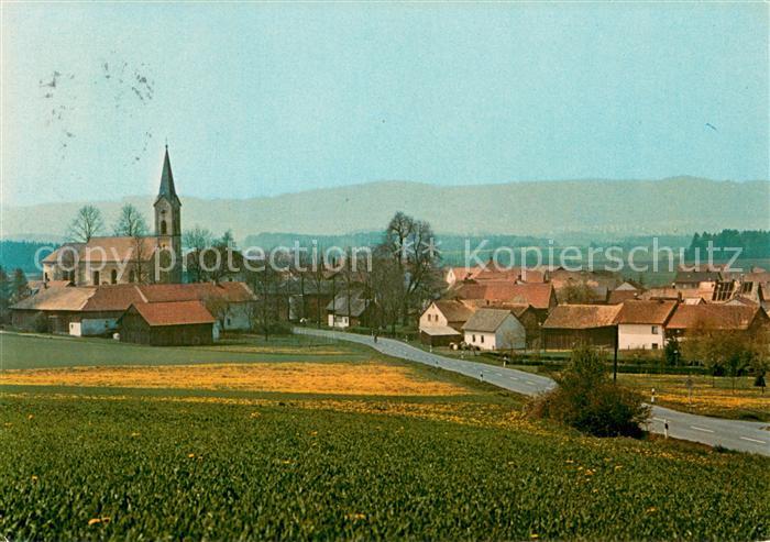 Hiltersried Ortsansicht mit Kirche