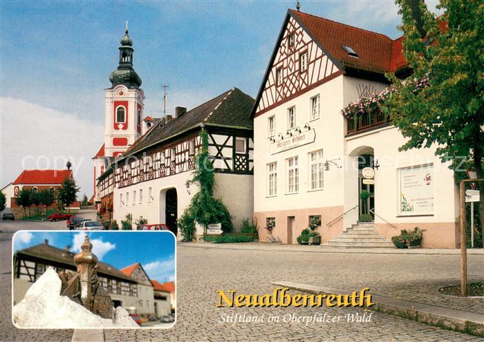 Neualbenreuth Marktplatz und Rathaus