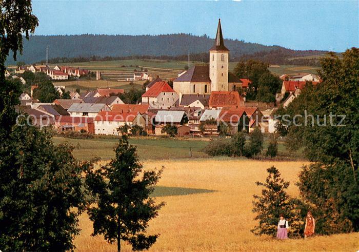 Kulmain Ortsansicht mit Kirche Fichtelgebirge