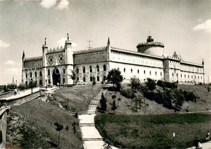 Lublin Zamek w przebudowany w stylu neogotyckim obecnie Muzeum