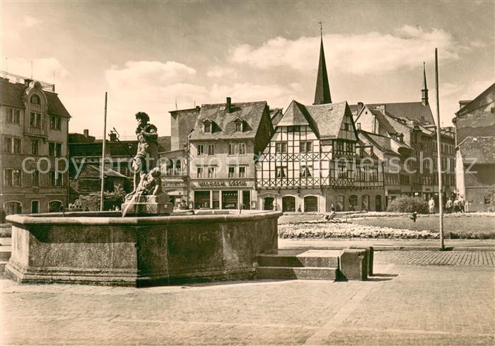 Weimar Thueringen Neptunbrunnen am Markt Altstadt