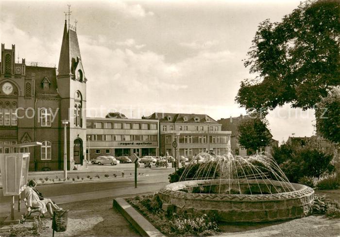 Bergen Ruegen Karl Marx Platz Springbrunnen