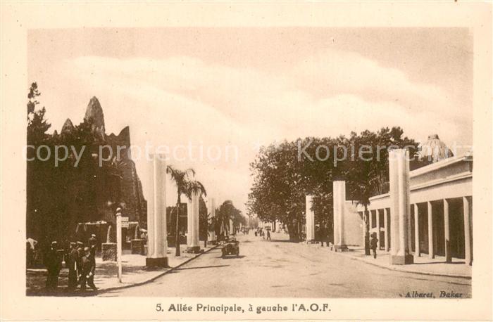 Dakar Allee Principale a gauche l'AOF