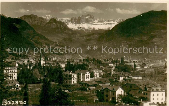 Bolzano Gesamtansicht mit Alpenpanorama