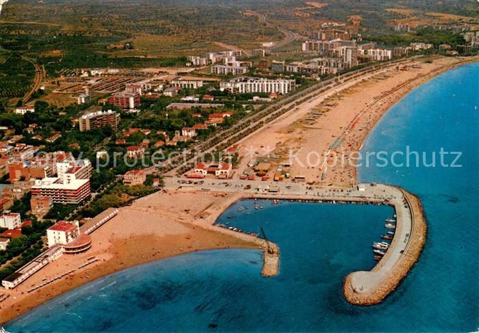 Salou Puerto deportive vista aérea
