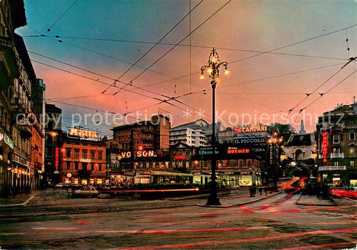 Trieste Piazza Goldoni di notte
