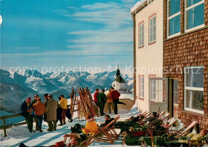 Rottach-Egern Wallbergbahn Berghotel mit Wallbergkapelle Fernsicht Karwendelgebi