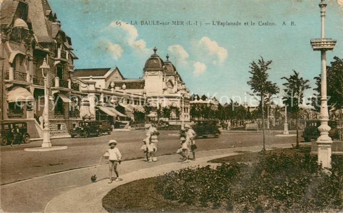 La Baule sur Mer 44 Esplanade et le casino