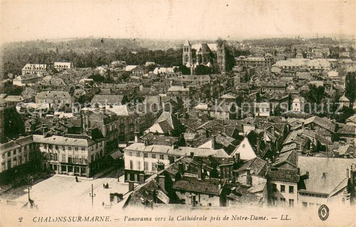 Chalons-sur-Marne Panorama vers la Cathedrale pris de Notre Dame