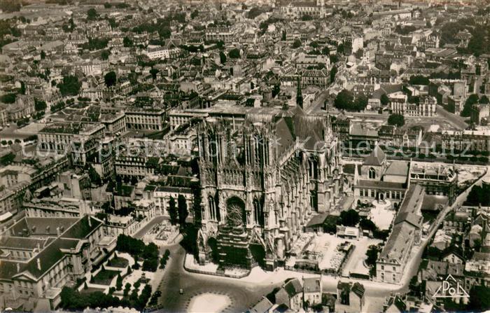 Reims 51 Vue aérienne de la Cathedrale