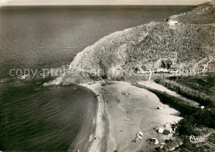 Collioure 66 Plage de l Ouille vue aérienne Côte Vermeille vue aérienne