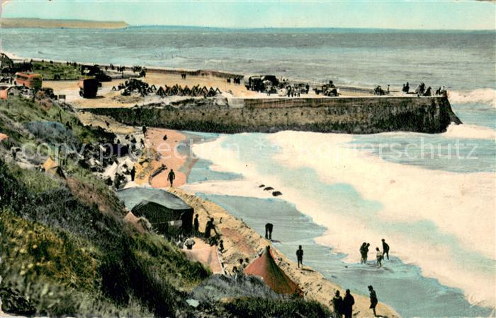 Trouville-Deauville Effets de vagues a l’esplanade des Roches noires
