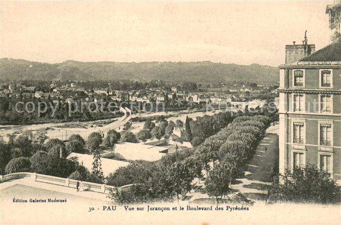 Pau 64 Vue sur Jurancon et le Boulevard des Pyrénées