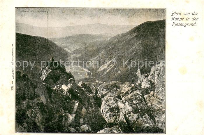 Schneekoppe Snezka Blick von der Koppe in den Riesengrund