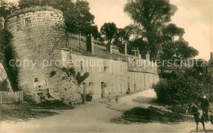 Laon Aisne Der schiefe Turm