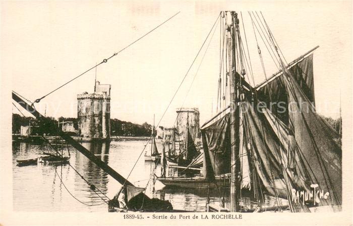 La Rochelle Charente-Maritime Sortie du Port