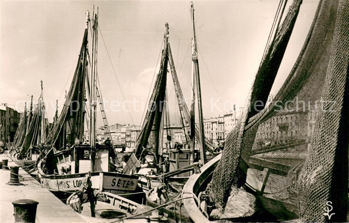 Sete Cette Bateaux de pêche a quai
