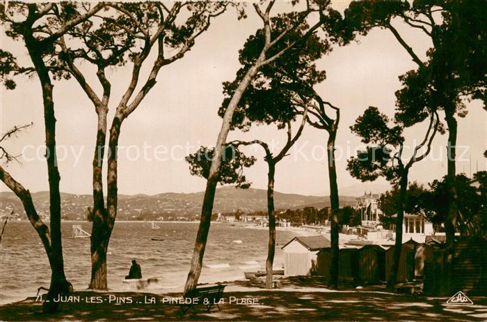 Juan-les-Pins Antibes 06 La Pinède et la plage