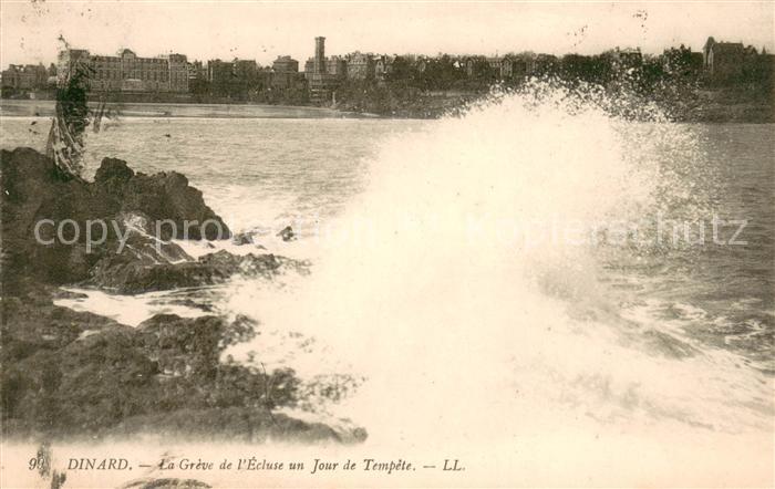 Dinard 35 La Grève de l'écluse un joour de tempête